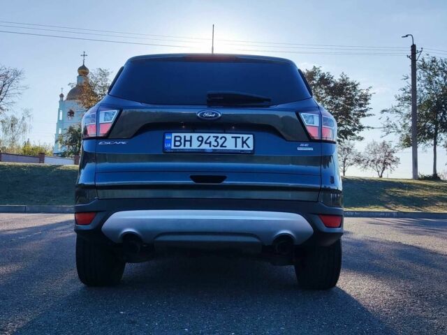 Сірий Форд Ескейп, об'ємом двигуна 1.5 л та пробігом 81 тис. км за 12200 $, фото 2 на Automoto.ua