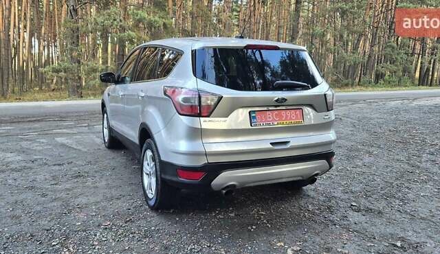 Сірий Форд Ескейп, об'ємом двигуна 1.5 л та пробігом 226 тис. км за 10300 $, фото 8 на Automoto.ua