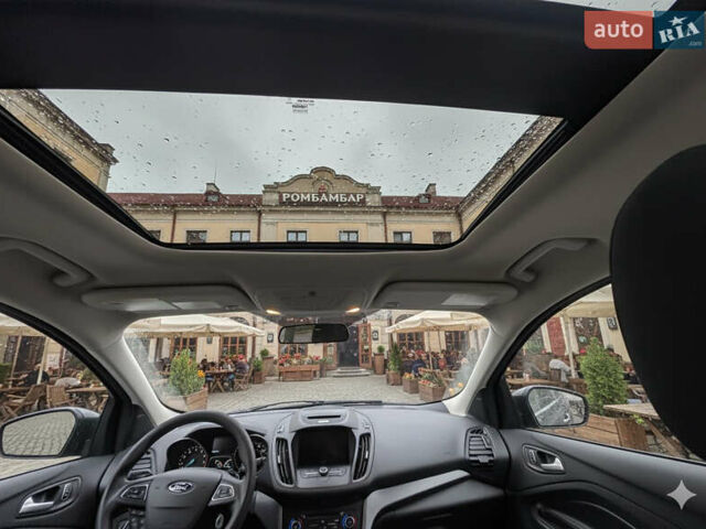 Серый Форд Эскейп, объемом двигателя 1.5 л и пробегом 235 тыс. км за 9550 $, фото 12 на Automoto.ua