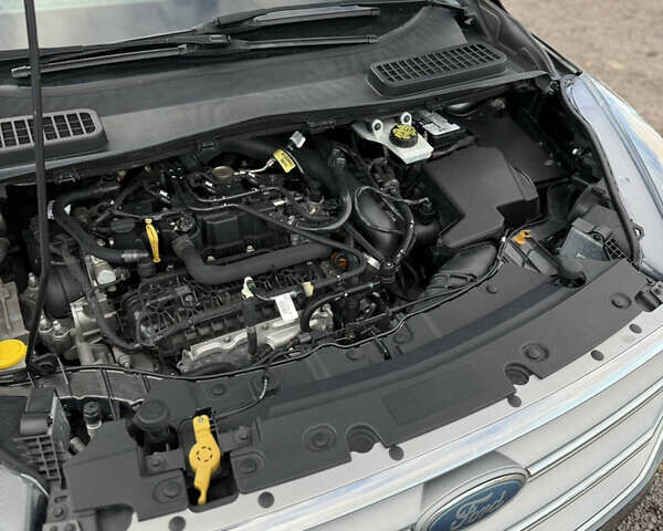 Серый Форд Эскейп, объемом двигателя 1.5 л и пробегом 179 тыс. км за 11300 $, фото 41 на Automoto.ua