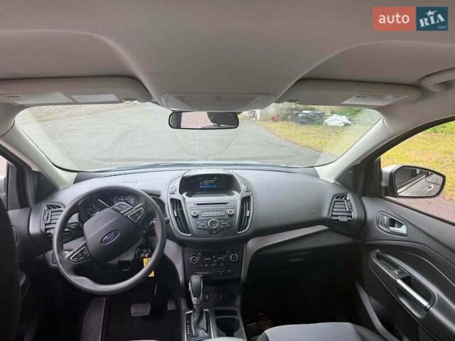 Серый Форд Эскейп, объемом двигателя 2 л и пробегом 96 тыс. км за 15200 $, фото 3 на Automoto.ua
