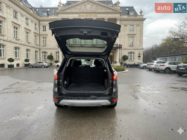 Сірий Форд Ескейп, об'ємом двигуна 1.5 л та пробігом 235 тис. км за 9550 $, фото 5 на Automoto.ua