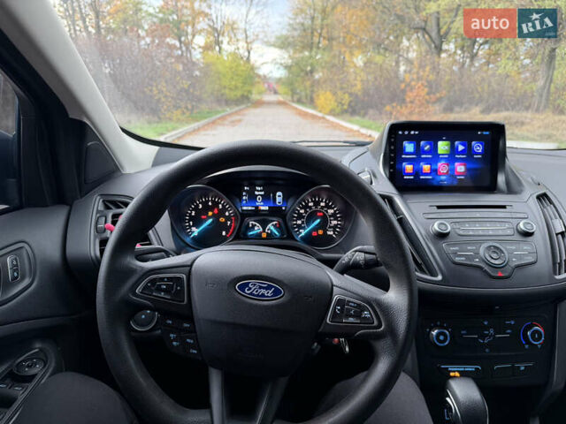 Форд Эскейп 2017 в Кропивницком (Кировограде) на Automoto.ua Серый Форд Эскейп, объемом двигателя 2.5 л и пробегом 98 тыс. км за 13900 $, фото 23 на Automoto.ua