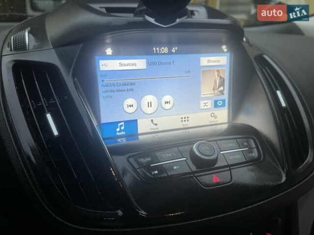 Серый Форд Эскейп, объемом двигателя 1.5 л и пробегом 265 тыс. км за 12500 $, фото 21 на Automoto.ua