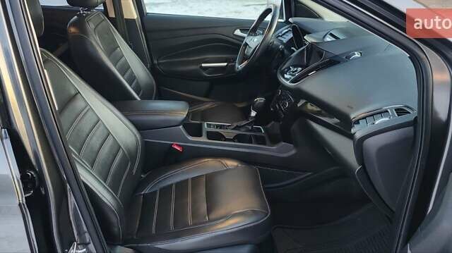 Серый Форд Эскейп, объемом двигателя 1.5 л и пробегом 205 тыс. км за 11999 $, фото 53 на Automoto.ua