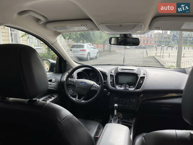 Серый Форд Эскейп, объемом двигателя 2 л и пробегом 86 тыс. км за 16500 $, фото 15 на Automoto.ua