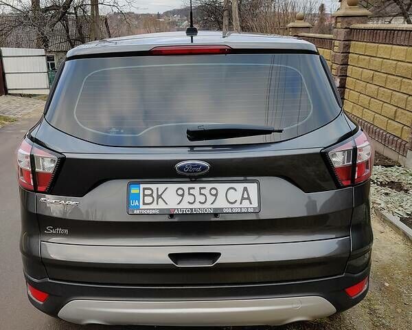 Сірий Форд Ескейп, об'ємом двигуна 2.5 л та пробігом 90 тис. км за 15499 $, фото 2 на Automoto.ua