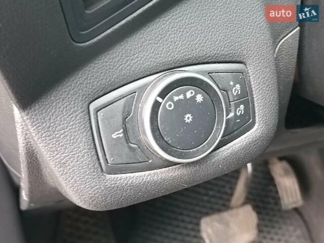 Сірий Форд Ескейп, об'ємом двигуна 2.5 л та пробігом 139 тис. км за 13290 $, фото 11 на Automoto.ua