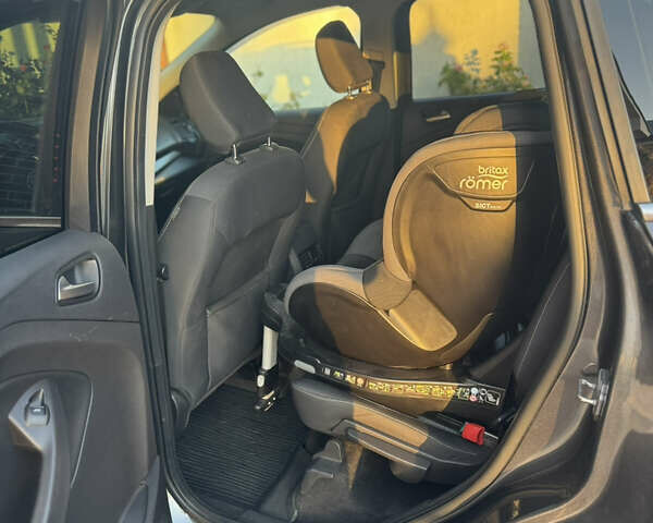 Сірий Форд Ескейп, об'ємом двигуна 1.5 л та пробігом 120 тис. км за 14500 $, фото 13 на Automoto.ua