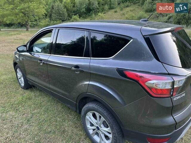 Сірий Форд Ескейп, об'ємом двигуна 2 л та пробігом 56 тис. км за 14800 $, фото 10 на Automoto.ua