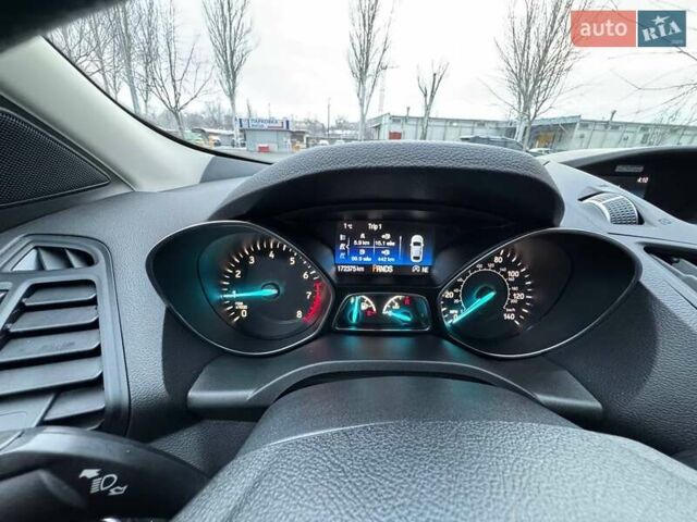 Серый Форд Эскейп, объемом двигателя 1.5 л и пробегом 172 тыс. км за 13900 $, фото 24 на Automoto.ua