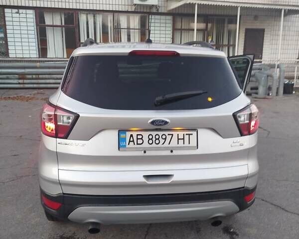 Форд Эскейп 2017 в Немирове на Automoto.ua Серый Форд Эскейп, объемом двигателя 1.5 л и пробегом 118 тыс. км за 14000 $, фото 33 на Automoto.ua