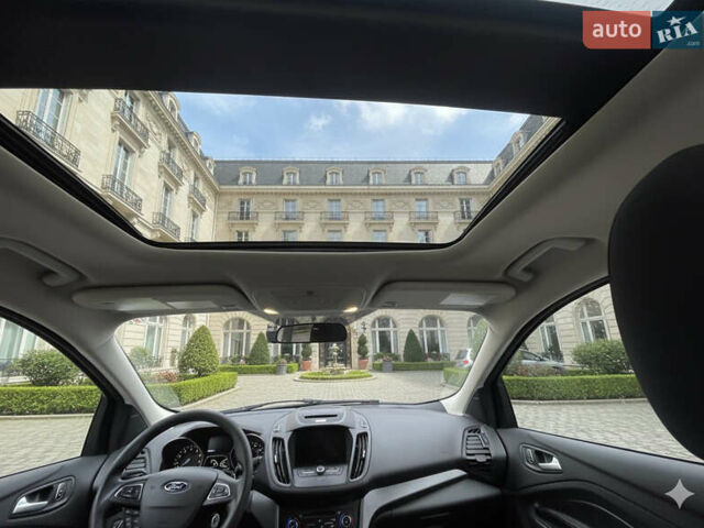 Сірий Форд Ескейп, об'ємом двигуна 1.5 л та пробігом 235 тис. км за 9550 $, фото 9 на Automoto.ua