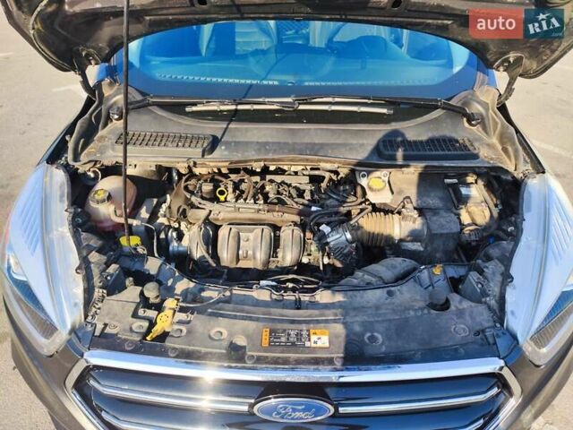 Серый Форд Эскейп, объемом двигателя 2.49 л и пробегом 102 тыс. км за 16200 $, фото 12 на Automoto.ua