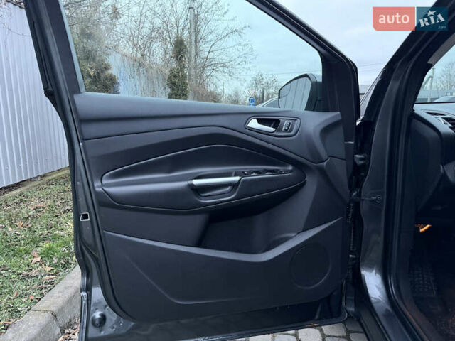 Серый Форд Эскейп, объемом двигателя 1.5 л и пробегом 155 тыс. км за 15500 $, фото 37 на Automoto.ua