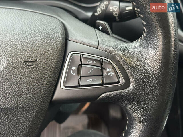 Серый Форд Эскейп, объемом двигателя 1.5 л и пробегом 102 тыс. км за 11500 $, фото 34 на Automoto.ua