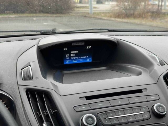 Серый Форд Эскейп, объемом двигателя 1.5 л и пробегом 60 тыс. км за 11500 $, фото 12 на Automoto.ua