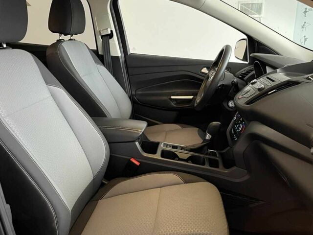 Серый Форд Эскейп, объемом двигателя 1.5 л и пробегом 130 тыс. км за 12650 $, фото 20 на Automoto.ua