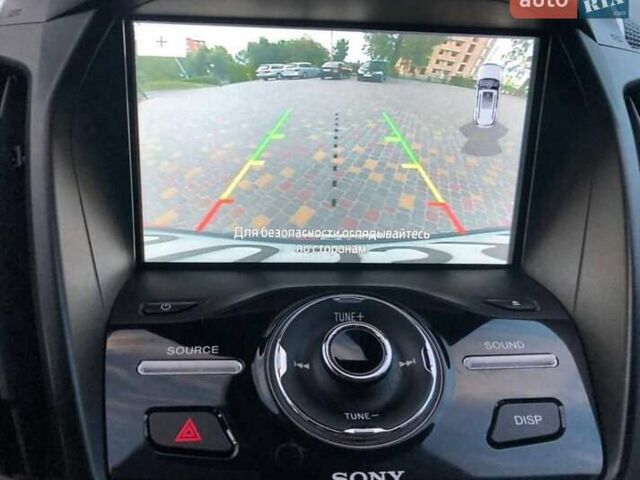 Серый Форд Эскейп, объемом двигателя 2 л и пробегом 186 тыс. км за 11400 $, фото 8 на Automoto.ua