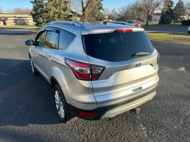 Серый Форд Эскейп, объемом двигателя 2 л и пробегом 68 тыс. км за 7500 $, фото 3 на Automoto.ua