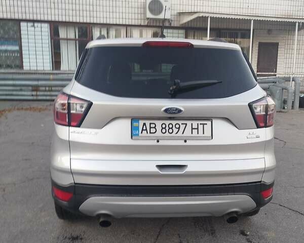 Форд Эскейп 2017 в Немирове на Automoto.ua Серый Форд Эскейп, объемом двигателя 1.5 л и пробегом 118 тыс. км за 14000 $, фото 6 на Automoto.ua