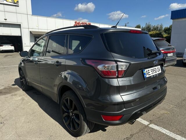 Серый Форд Эскейп, объемом двигателя 1.5 л и пробегом 135 тыс. км за 14200 $, фото 11 на Automoto.ua