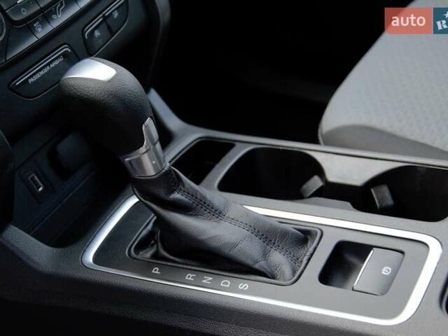 Сірий Форд Ескейп, об'ємом двигуна 2 л та пробігом 137 тис. км за 12900 $, фото 29 на Automoto.ua