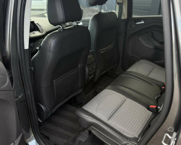 Серый Форд Эскейп, объемом двигателя 1.5 л и пробегом 179 тыс. км за 11300 $, фото 32 на Automoto.ua