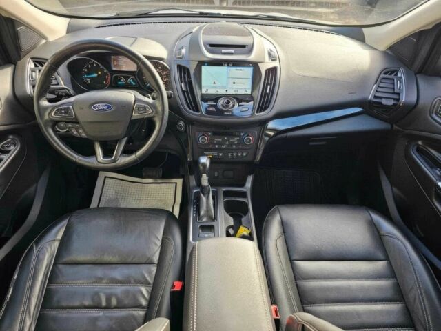 Серый Форд Эскейп, объемом двигателя 2 л и пробегом 58 тыс. км за 1100 $, фото 7 на Automoto.ua