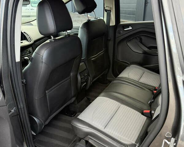 Серый Форд Эскейп, объемом двигателя 1.5 л и пробегом 179 тыс. км за 11300 $, фото 33 на Automoto.ua