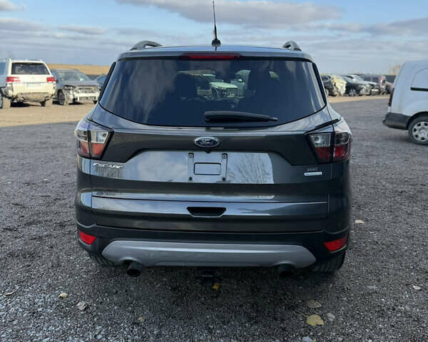 Серый Форд Эскейп, объемом двигателя 1.5 л и пробегом 179 тыс. км за 11300 $, фото 9 на Automoto.ua