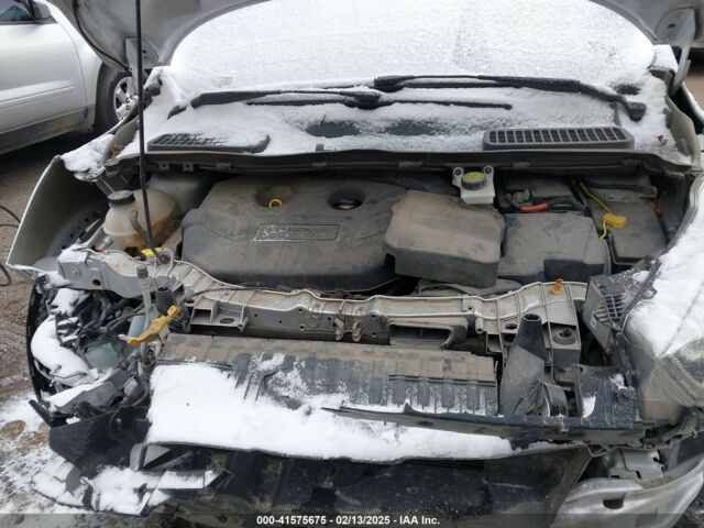 Сірий Форд Ескейп, об'ємом двигуна 2 л та пробігом 174 тис. км за 9750 $, фото 10 на Automoto.ua