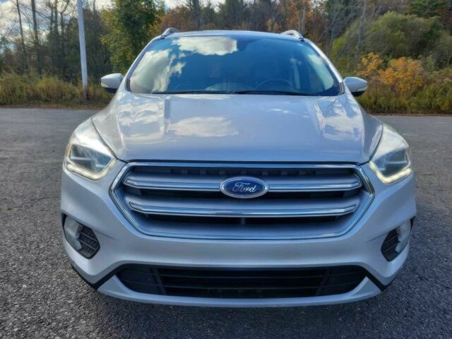 Сірий Форд Ескейп, об'ємом двигуна 2 л та пробігом 66 тис. км за 8300 $, фото 1 на Automoto.ua