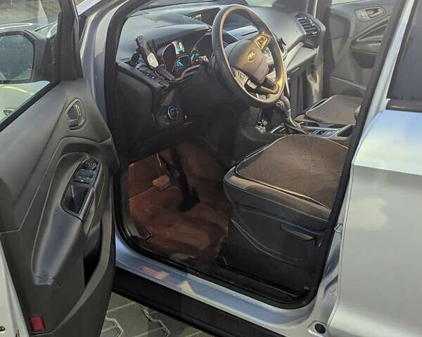 Серый Форд Эскейп, объемом двигателя 2.49 л и пробегом 106 тыс. км за 13950 $, фото 12 на Automoto.ua