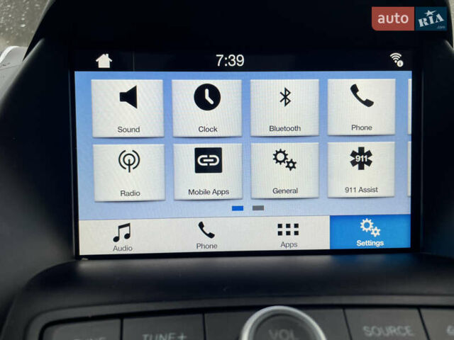 Сірий Форд Ескейп, об'ємом двигуна 1.5 л та пробігом 235 тис. км за 9550 $, фото 16 на Automoto.ua