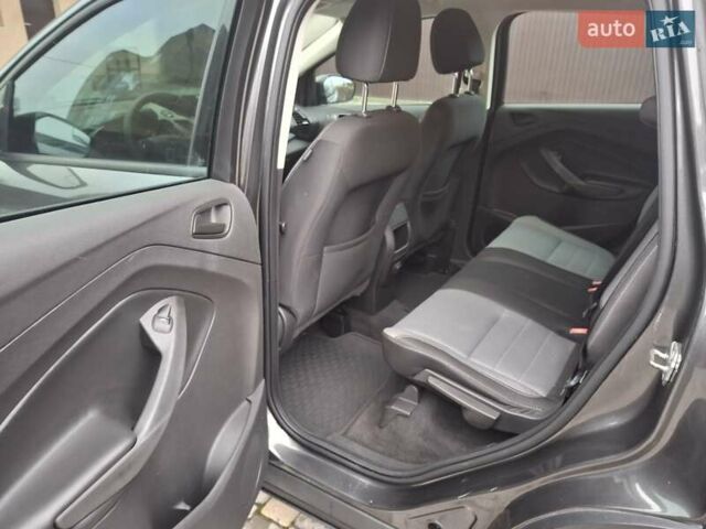 Серый Форд Эскейп, объемом двигателя 2.5 л и пробегом 237 тыс. км за 12700 $, фото 23 на Automoto.ua