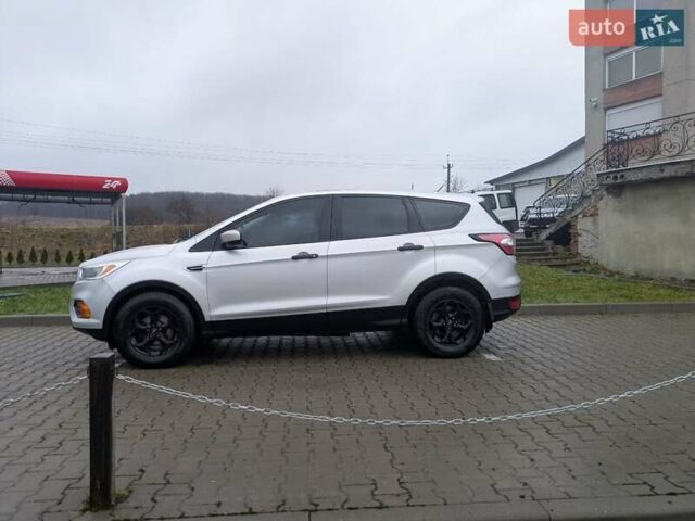 Серый Форд Эскейп, объемом двигателя 2.5 л и пробегом 247 тыс. км за 10300 $, фото 8 на Automoto.ua