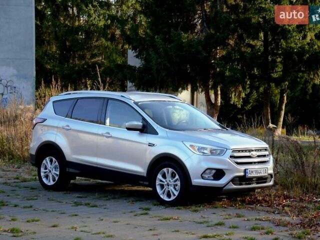 Сірий Форд Ескейп, об'ємом двигуна 2 л та пробігом 137 тис. км за 12900 $, фото 15 на Automoto.ua