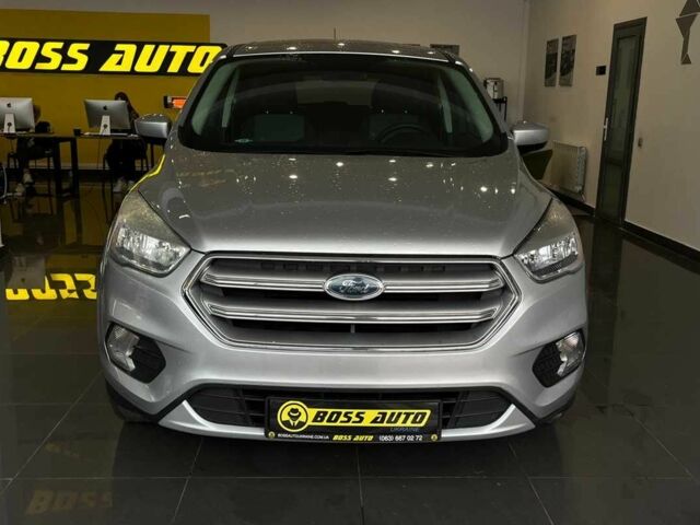 Серый Форд Эскейп, объемом двигателя 1.5 л и пробегом 130 тыс. км за 12650 $, фото 1 на Automoto.ua