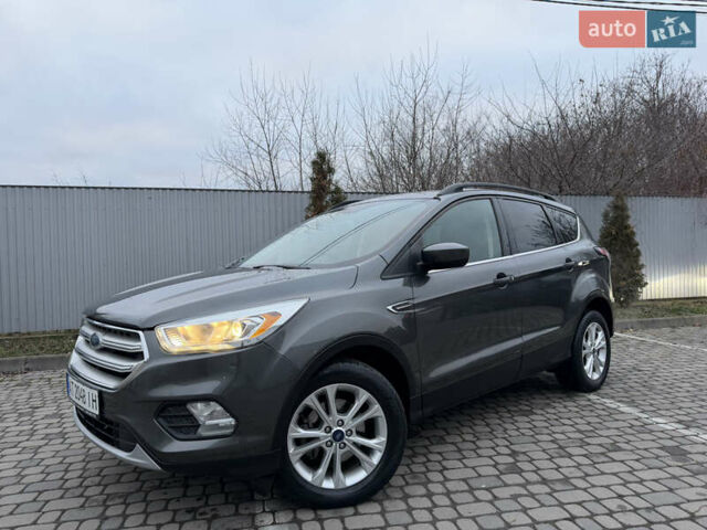 Серый Форд Эскейп, объемом двигателя 1.5 л и пробегом 155 тыс. км за 15500 $, фото 5 на Automoto.ua