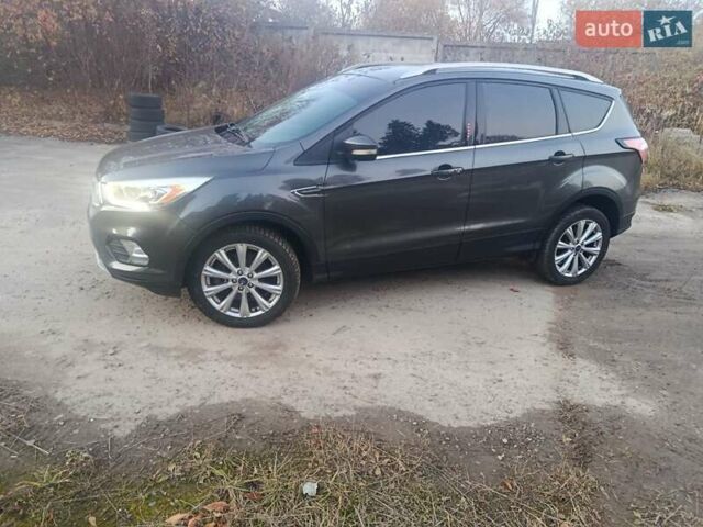 Серый Форд Эскейп, объемом двигателя 1.5 л и пробегом 137 тыс. км за 13000 $, фото 4 на Automoto.ua