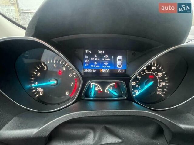Сірий Форд Ескейп, об'ємом двигуна 1.5 л та пробігом 235 тис. км за 9550 $, фото 19 на Automoto.ua