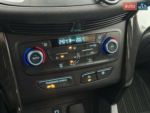 Серый Форд Эскейп, объемом двигателя 1.5 л и пробегом 102 тыс. км за 11500 $, фото 38 на Automoto.ua