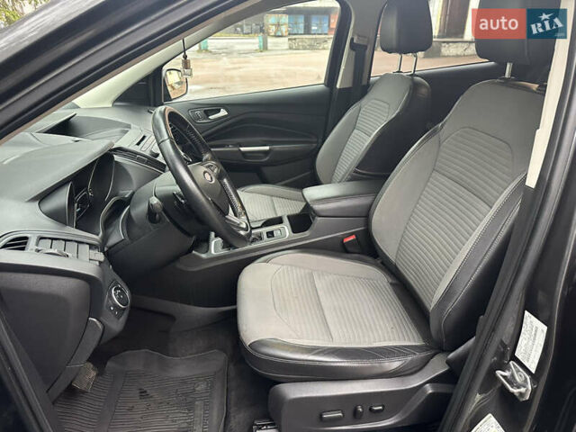 Серый Форд Эскейп, объемом двигателя 1.5 л и пробегом 102 тыс. км за 11500 $, фото 16 на Automoto.ua
