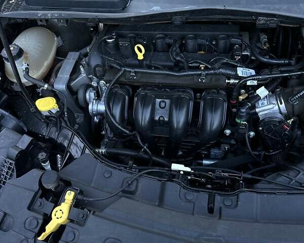 Форд Эскейп 2017 в Кременчуге на Automoto.ua Серый Форд Эскейп, объемом двигателя 2.5 л и пробегом 132 тыс. км за 12900 $, фото 8 на Automoto.ua