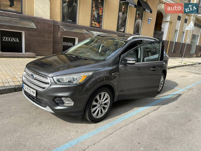 Серый Форд Эскейп, объемом двигателя 2 л и пробегом 86 тыс. км за 16500 $, фото 5 на Automoto.ua