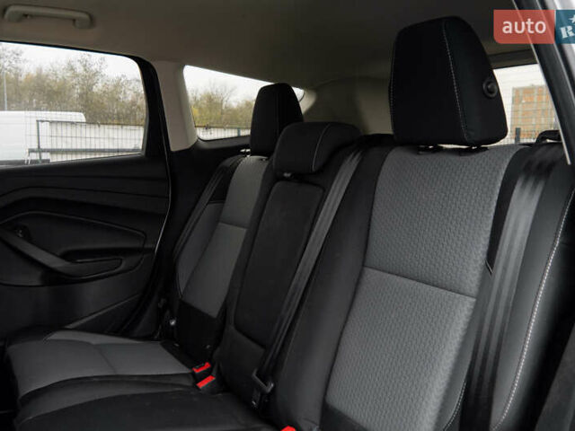 Серый Форд Эскейп, объемом двигателя 2 л и пробегом 33 тыс. км за 15000 $, фото 17 на Automoto.ua