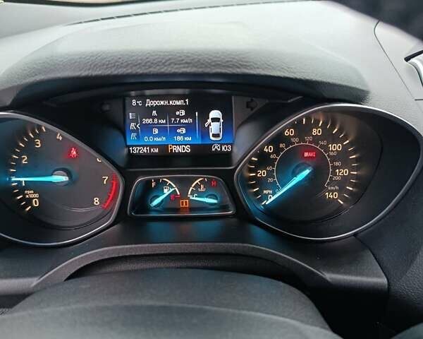 Сірий Форд Ескейп, об'ємом двигуна 1.5 л та пробігом 137 тис. км за 13000 $, фото 10 на Automoto.ua