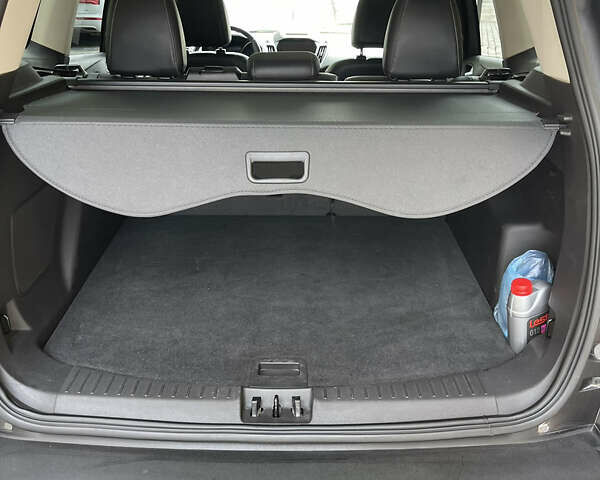 Серый Форд Эскейп, объемом двигателя 2 л и пробегом 86 тыс. км за 16500 $, фото 23 на Automoto.ua