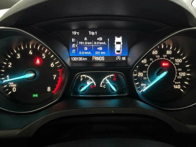 Серый Форд Эскейп, объемом двигателя 1.5 л и пробегом 130 тыс. км за 12650 $, фото 12 на Automoto.ua